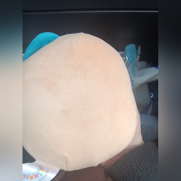 Squishmallows Erissa - Picture 3 of 7